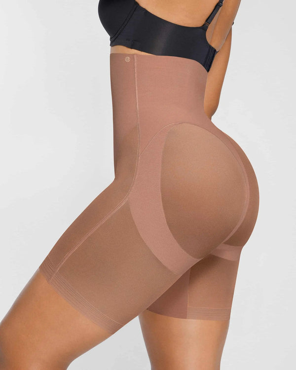 AirSlim® Mesh Smooth Butt-Lifting Shorts