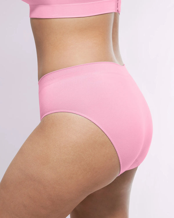 OceanHug™ Oyster Reborn Smoothing Brief
