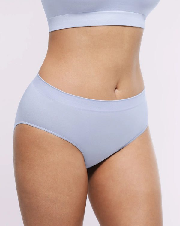OceanHug™ Oyster Reborn Smoothing Brief