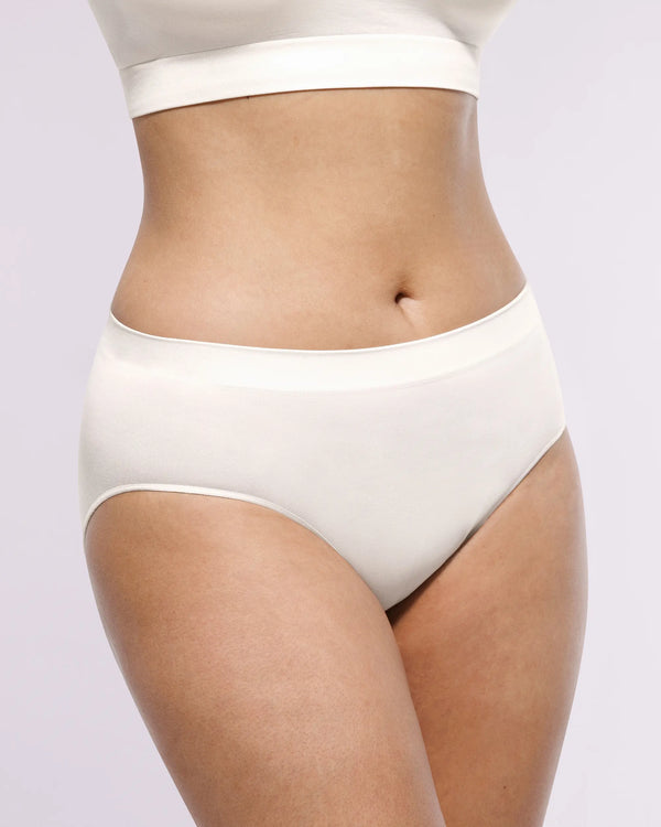 OceanHug™ Oyster Reborn Smoothing Brief