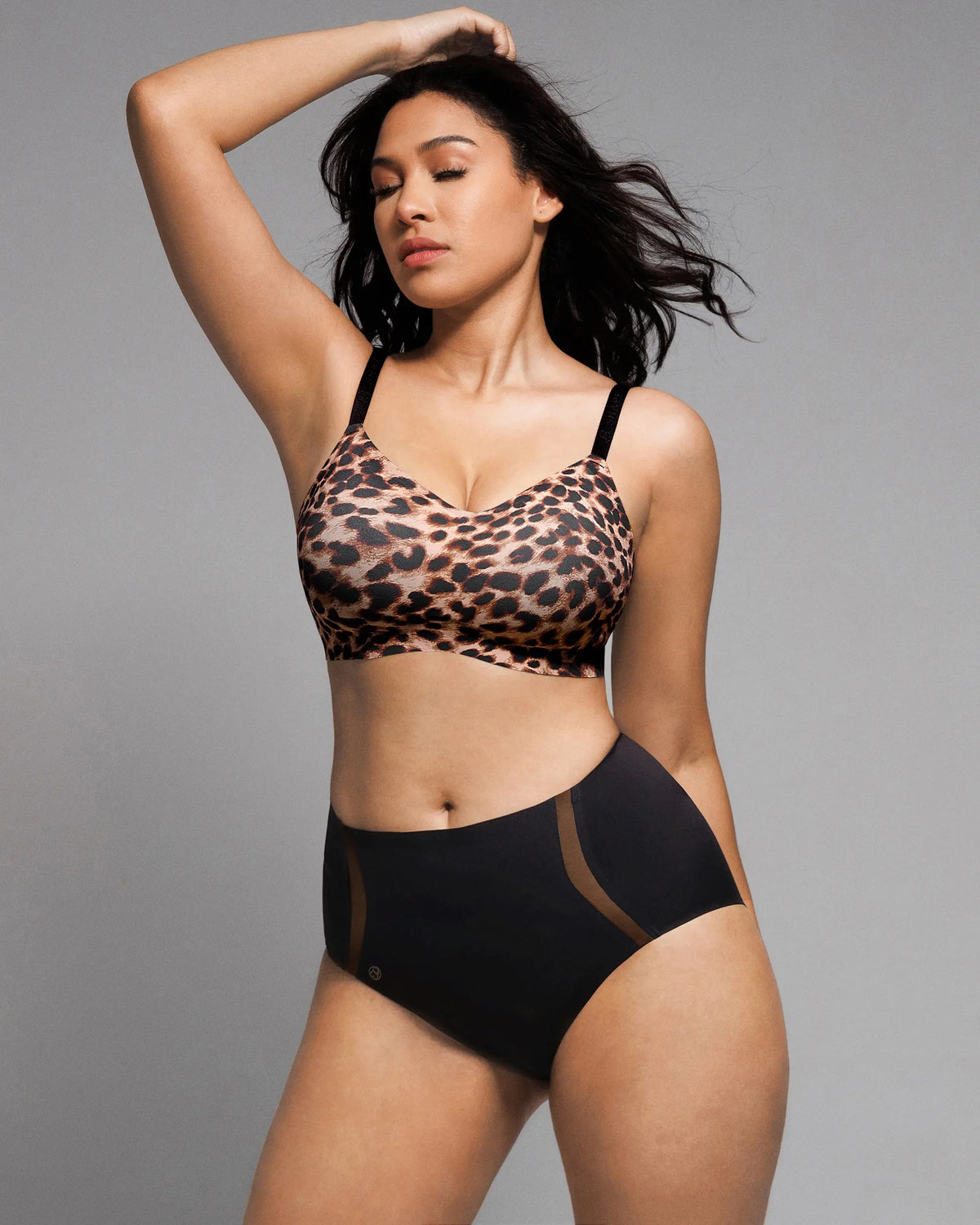 Seamless Smoothing Wireless Bra
