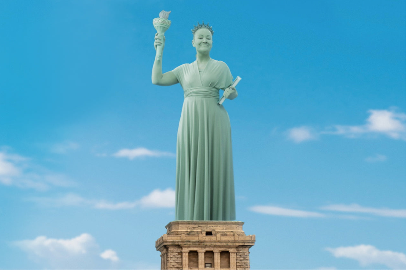 Shapellx Celebrates U.S. Independence Day with Lady Liberty-Themed Shapewear Campaign