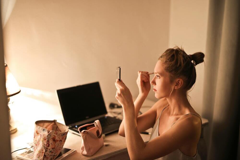 Makeup Meets Shapewear: How Makeup Meets Shapewear in Everyday Glam