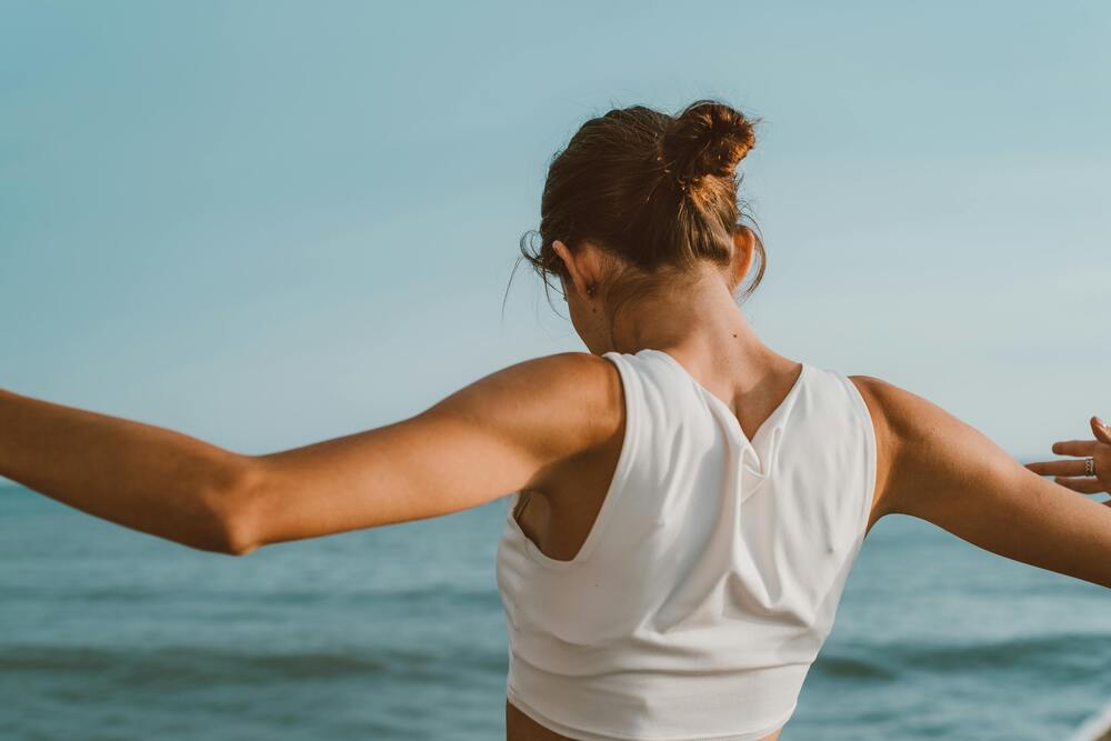 What are The Best Activewear or Lingerie to Enhance Confidence in Female Body Shape?
