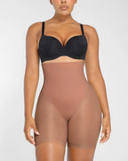 AirSlim® Seamless Mesh Shaping Shorts