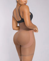 BOOT-YEAH™ MeshSmooth™ High-Waisted Mid Thigh Short