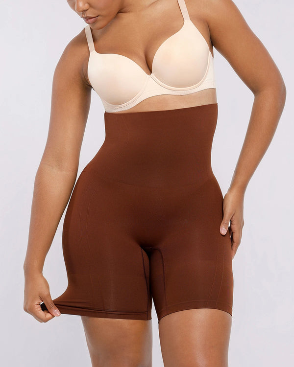 Bare Essentials™ Skin Flow™ Everyday Shaping Short