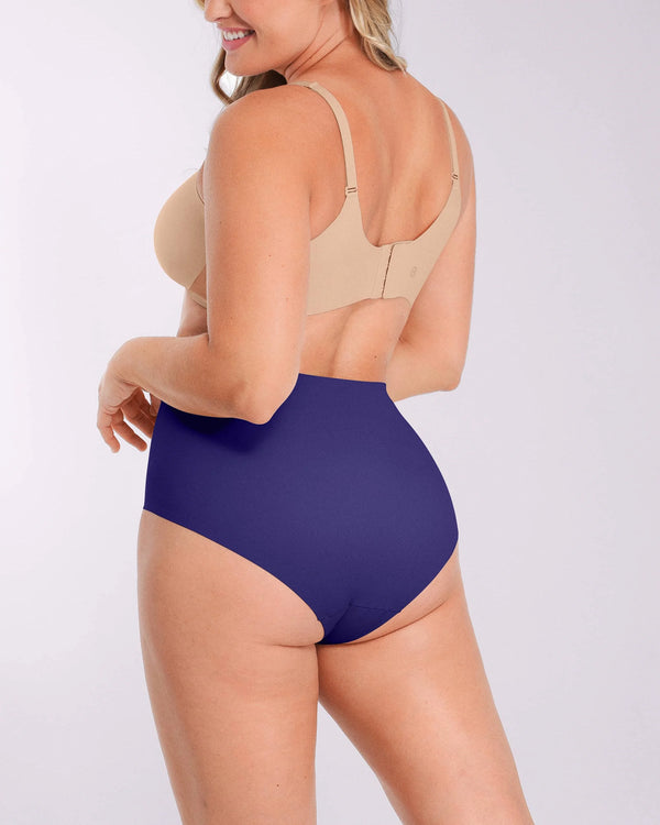 Curve Code™ Contour Comfy Smoothing Brief