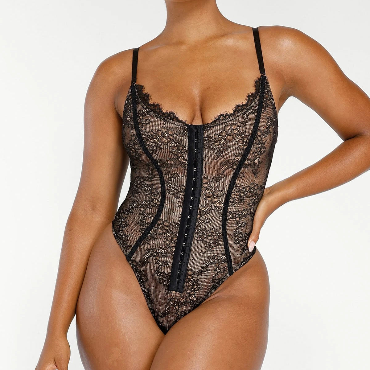 LaceGlamourFlawlessFitThongBod