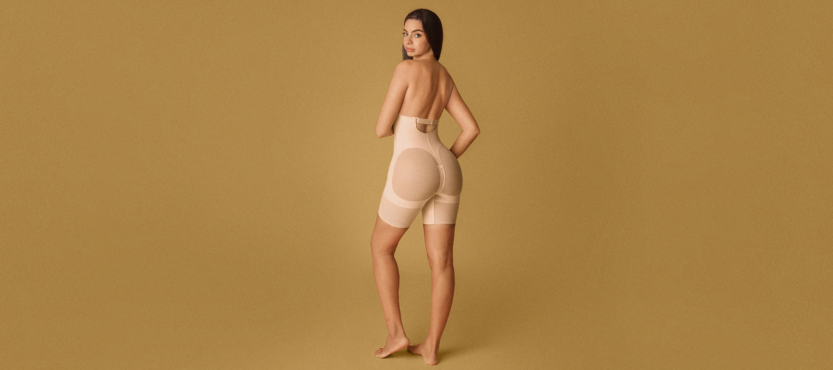 MeshSmooth™ Deep Plunge Bodysuit
