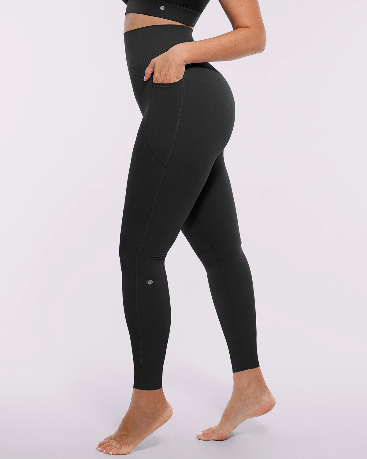 NeoSweat® AirSlim® Training Pocket Leggings
