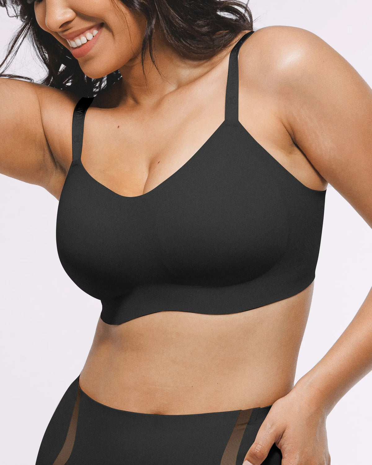 Seamless Smoothing Wireless Bra