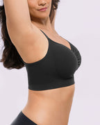 Bare Essentials™ Skin Flow™ Smooth Unlined Wireless Bra