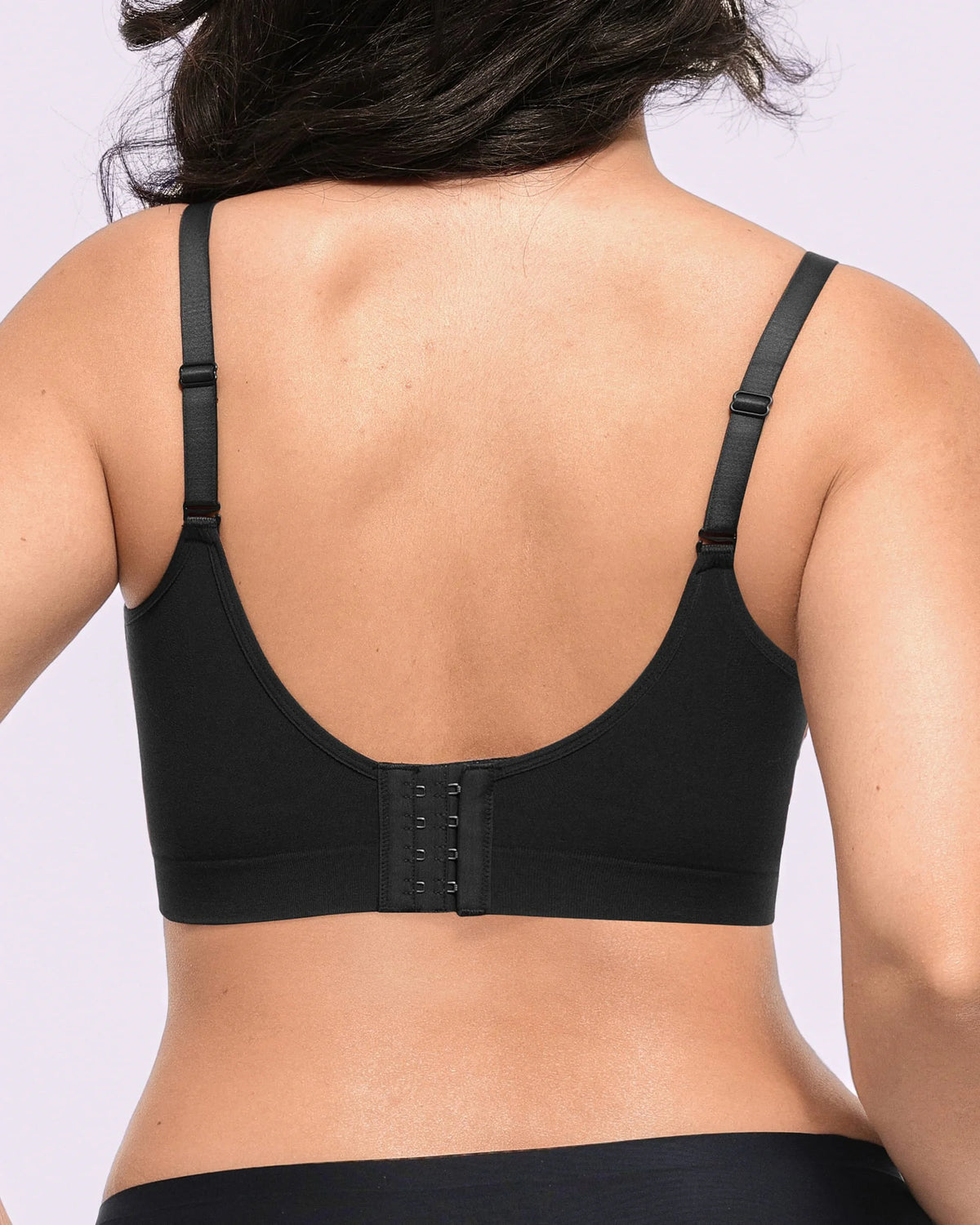 Bare Essentials™ Skin Flow™ Smooth Unlined Wireless Bra